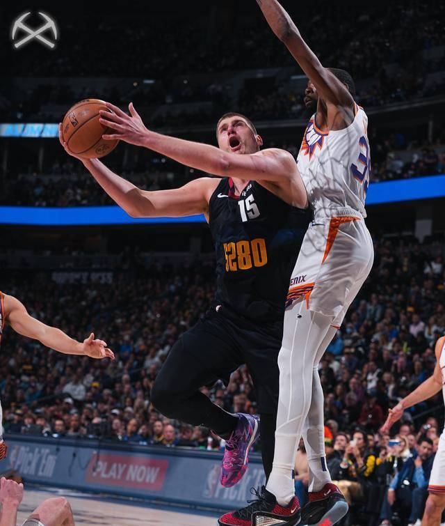 九游在线游戏平台 Scout在掘金比赛中败北,重要助攻引发热议!赛场气氛高涨