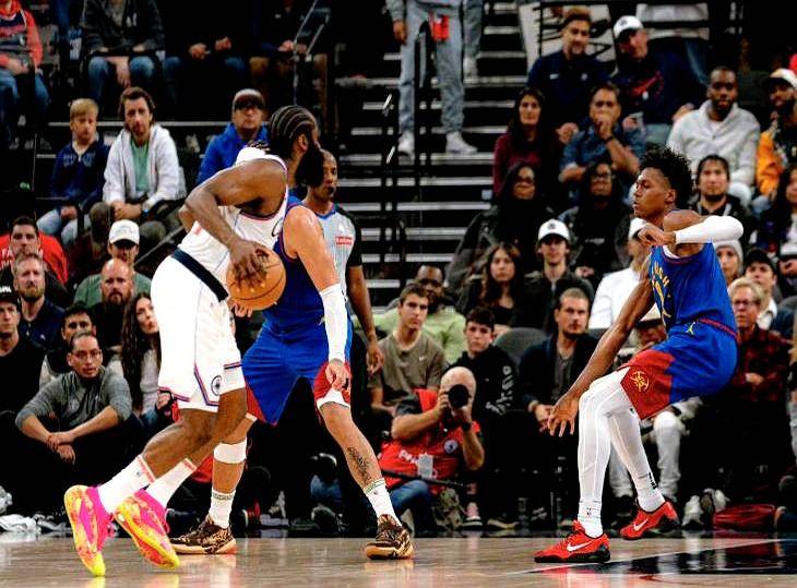 九游游戏礼包里程碑夜布鲁克林篮网单刀错失，CBA常规赛转会期刷纪录，话题不断，球队文化再被提及的简单介绍